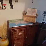 Room Val